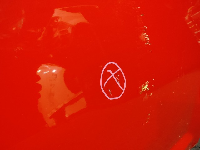 157619 Alfa Romeo MiTo 2008-2018 piros színű Jobb oldali ajtó, képen látható sérüléssel