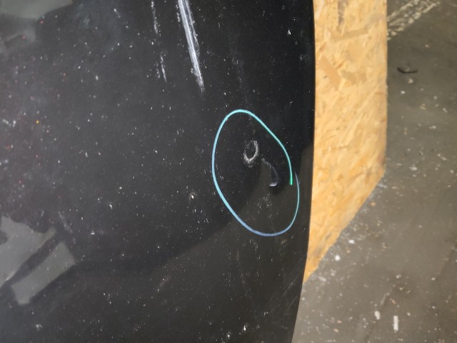 157623 Alfa Romeo MiTo 2008-2018 vulcan nero színű bal oldali ajtó, a képen látható sérüléssel