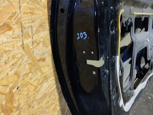 157623 Alfa Romeo MiTo 2008-2018 vulcan nero színű bal oldali ajtó, a képen látható sérüléssel