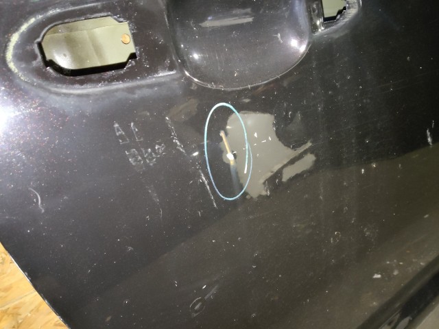 157625 Alfa Romeo MiTo 2008-2018 vulcan nero színű Jobb oldali ajtó, képen látható sérüléssel