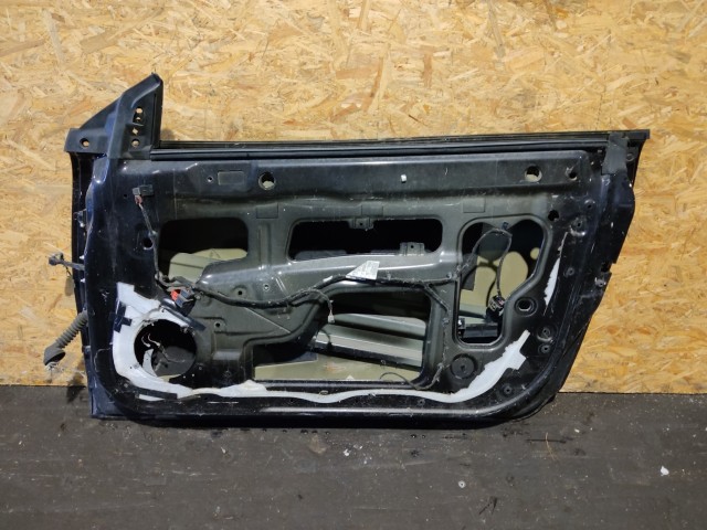 157628 Alfa Romeo MiTo 2008-2018 vulcan nero színű Jobb oldali ajtó, képen látható sérüléssel