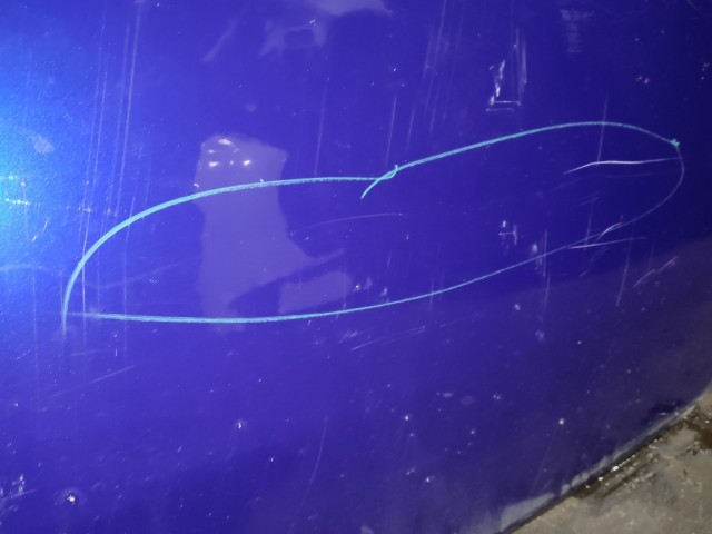 157631 Alfa Romeo Brera 2005-2010 kék színű bal oldali ajtó, a képen látható sérüléssel