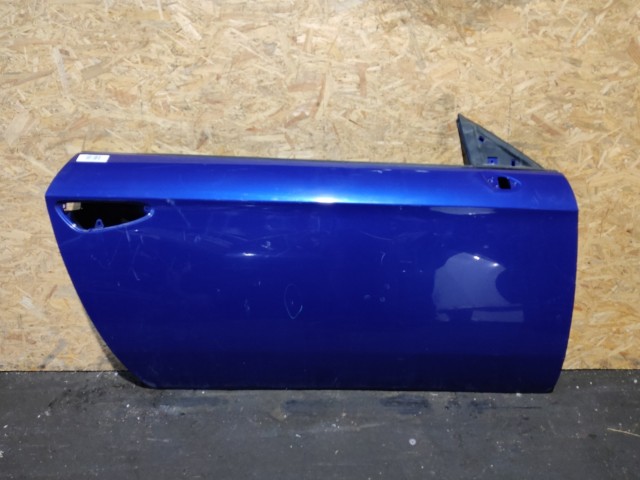 157643 Alfa Romeo Brera 2005-2010 kék színű jobb oldali ajtó, a képen látható sérüléssel