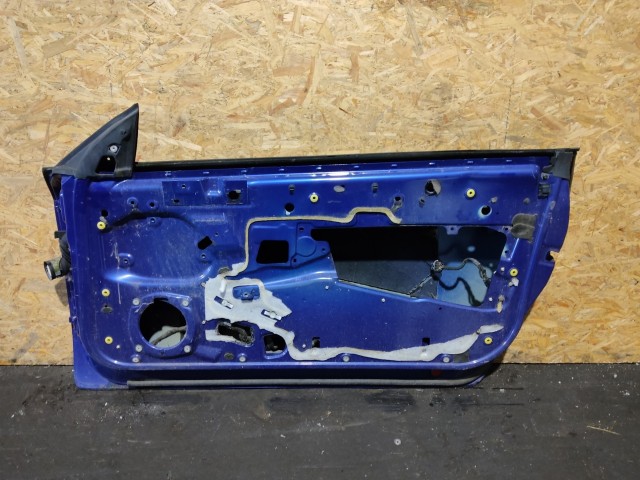157643 Alfa Romeo Brera 2005-2010 kék színű jobb oldali ajtó, a képen látható sérüléssel