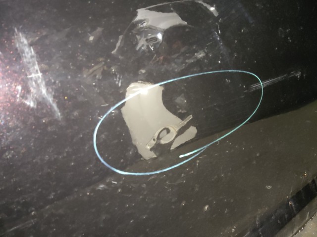 157644 Alfa Romeo MiTo 2008-2018 vulcan nero színű Jobb oldali ajtó, képen látható sérüléssel