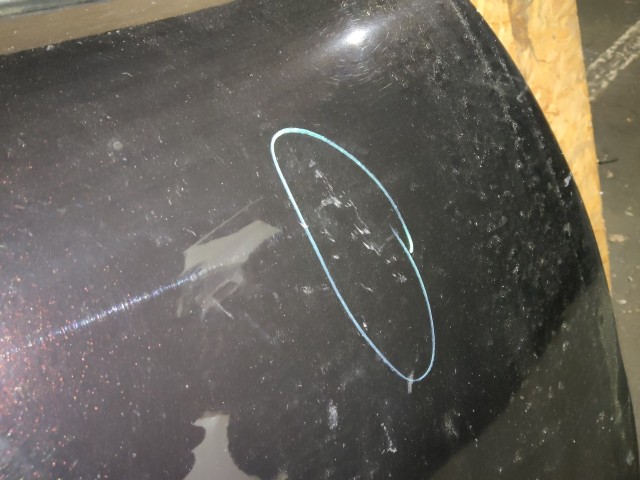 157646 Alfa Romeo MiTo 2008-2018 vulcan nero színű Jobb oldali ajtó, képen látható sérüléssel