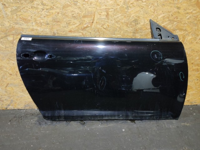 157648 Alfa Romeo MiTo 2008-2018 vulcan nero színű Jobb oldali ajtó, képen látható sérüléssel