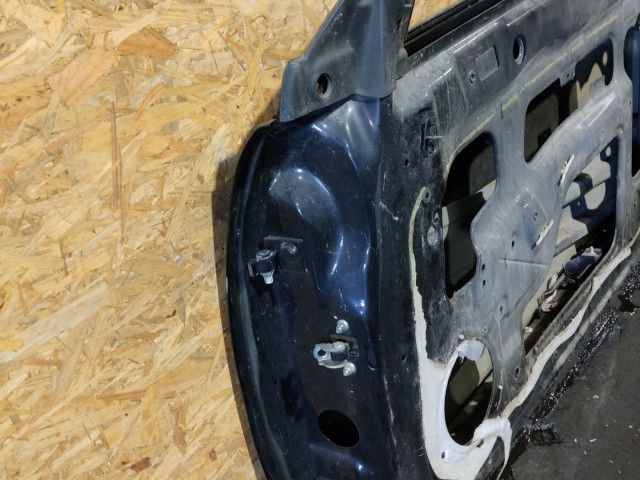 157648 Alfa Romeo MiTo 2008-2018 vulcan nero színű Jobb oldali ajtó, képen látható sérüléssel