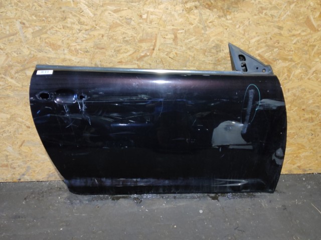 157650 Alfa Romeo MiTo 2008-2018 vulcan nero színű Jobb oldali ajtó, képen látható sérüléssel