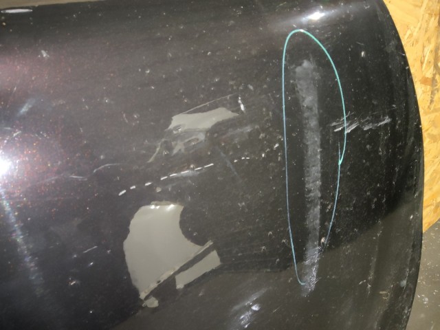 157650 Alfa Romeo MiTo 2008-2018 vulcan nero színű Jobb oldali ajtó, képen látható sérüléssel