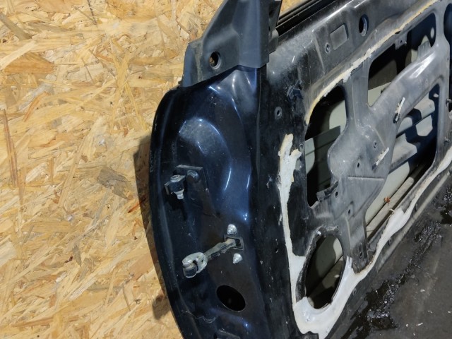 157650 Alfa Romeo MiTo 2008-2018 vulcan nero színű Jobb oldali ajtó, képen látható sérüléssel