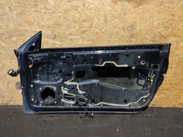 157668 Alfa Romeo Brera 2005-2010 fekete színű jobb oldali ajtó, a képen látható sérüléssel