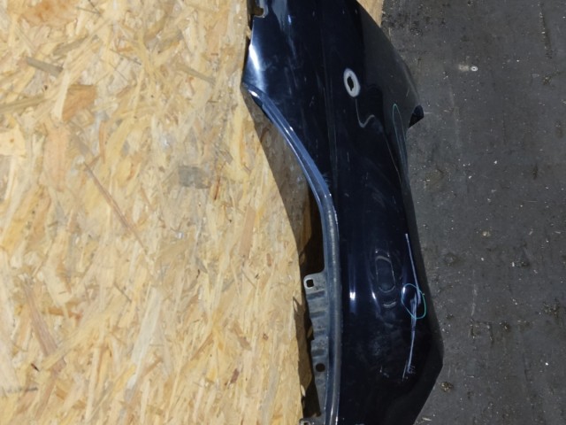 157761 Fiat 500 fekete színű bal első sárvédő, a képen látható sérüléssel