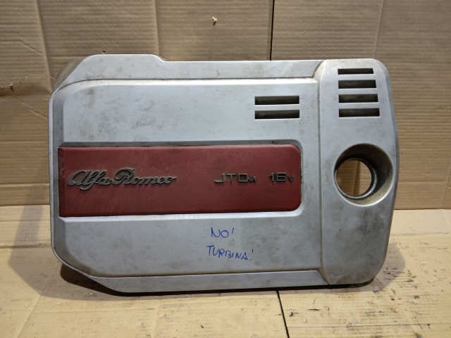 157873 Alfa Romeo 159 2005-2011 1,9 16v Diesel felső motorburkolat