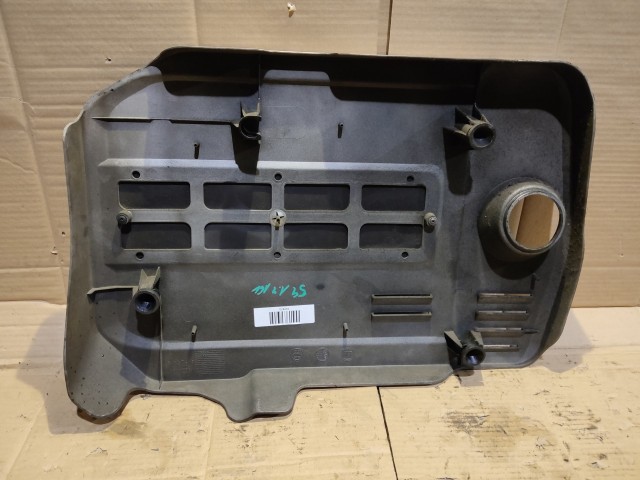 157873 Alfa Romeo 159 2005-2011 1,9 16v Diesel felső motorburkolat