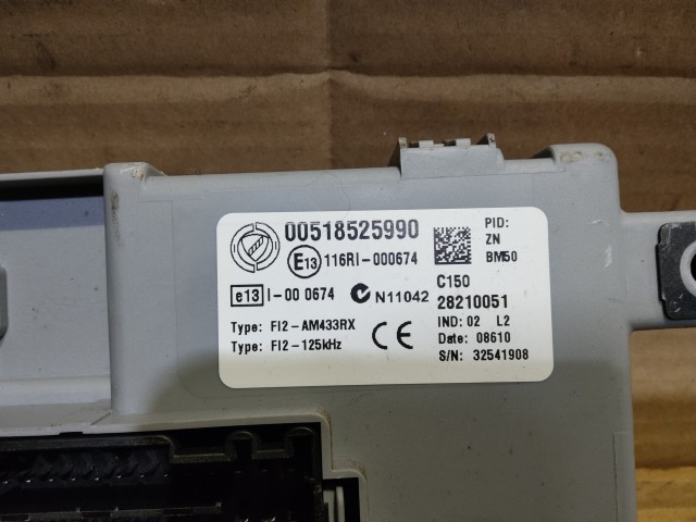 Fiat 500 2007-2015 Immobiliser doboz 51852599