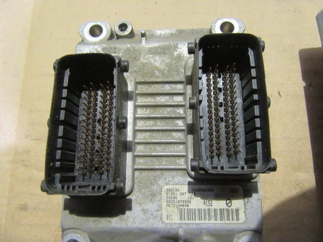 20703 Alfa Romeo 147 1,6 16v Ts 120 Le benzin motorvezérlő szett 0261207728 ,  55187059