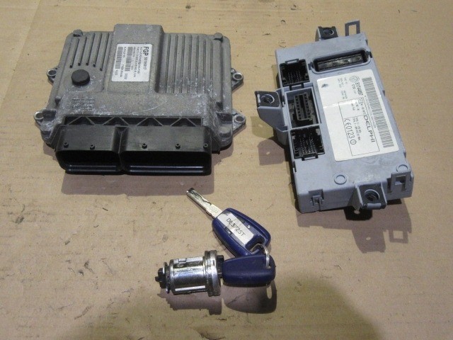 71950 Fiat Punto III 1,3 16v Diesel motorvezérlő szett 55195817