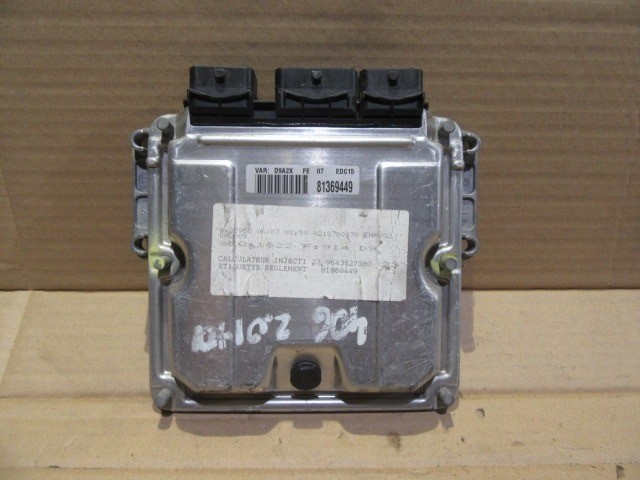 Peugeot 406 2,0 HDI ,  motorvezérlő 0281010593