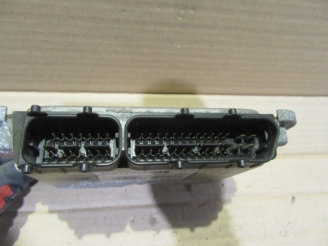 Fiat Panda II. 1,2  8v benzin motorvezérlő 51886069