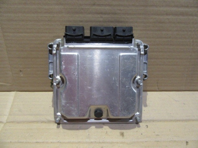 Citroen Xara, Peugeot 306, 406 2,0 8v Diesel motorvezérlő 9652183880 ,  0281011524