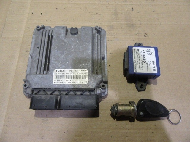 60067 Alfa Romeo 156 2,0 16v Jts motorvezérlő szett  55191018 , 0261S01029