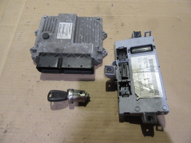 20701 Fiat Doblo II. 1,3 16v Diesel  motorvezérlő szett 51805371