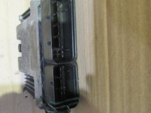 Alfa Romeo 156 2,4 Jtd 20v, motorvezérlő 55198818 , 0281010988 
