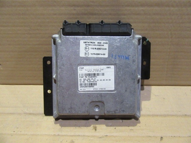 Fiat Multipla 1,6 16v bipower motorvezérlő  51804541