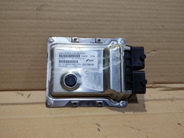 Fiat Panda III. 2012-2016 1,2 8v benzin motorvezérlő 52128591