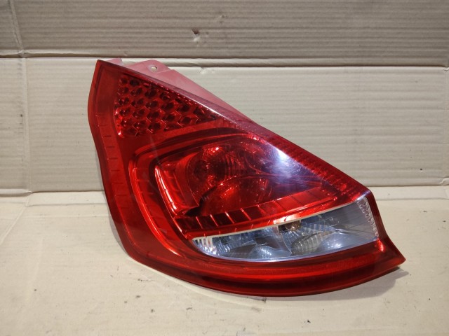 160374 Ford Fiesta 2013-2017 bal hátsó lámpa