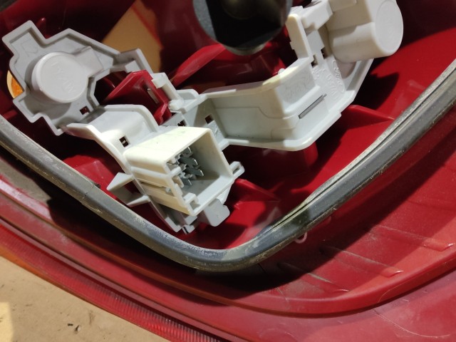 160374 Ford Fiesta 2013-2017 bal hátsó lámpa