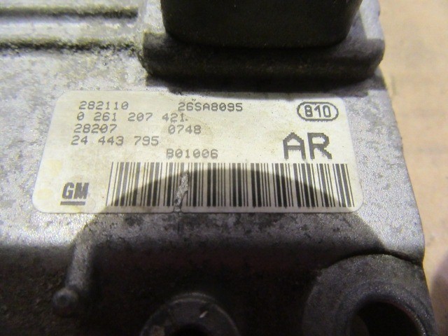 Opel C Corsa 1,0 benzin, z10xe,  motorvezérlő 24443795 , 0261207421