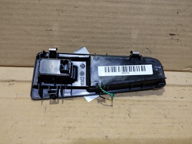 Fiat Bravo 2007-2014 jobb első ablakemelő kapcsoló 735434459