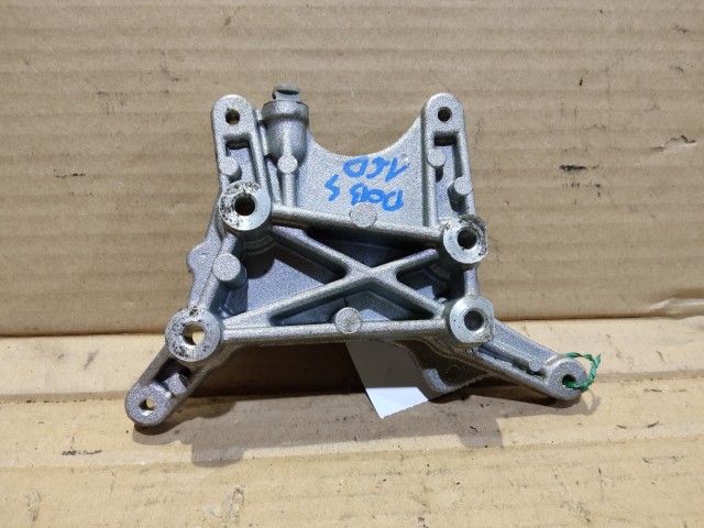 Alfa Romeo, Fiat, Jeep 1,6 16v Mjet fojtószelep tartó alu. bak 55263024