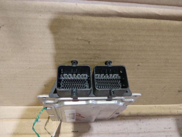 Fiat Panda III.  2012-2016 1,2 8v benzin motorvezérlő 52045264