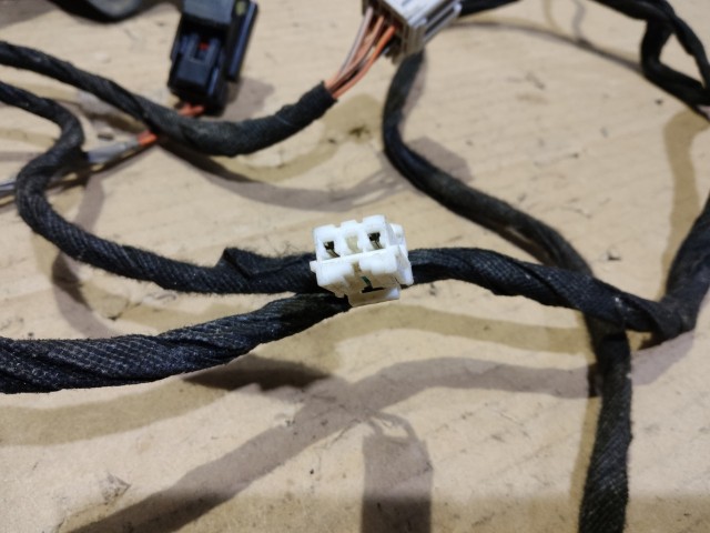 125739 Fiat Freemont 2011-2015 bal átsó ajtó kábelköteg 68082017ab