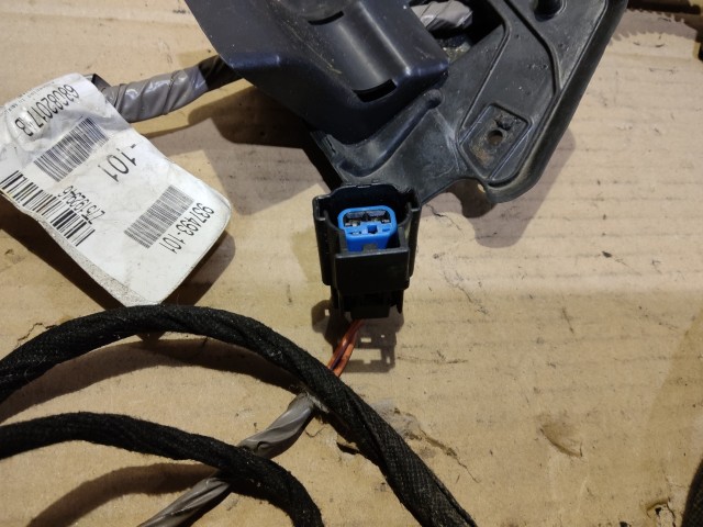 125739 Fiat Freemont 2011-2015 bal átsó ajtó kábelköteg 68082017ab