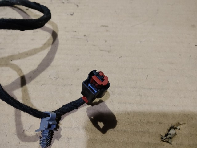 125739 Fiat Freemont 2011-2015 bal átsó ajtó kábelköteg 68082017ab