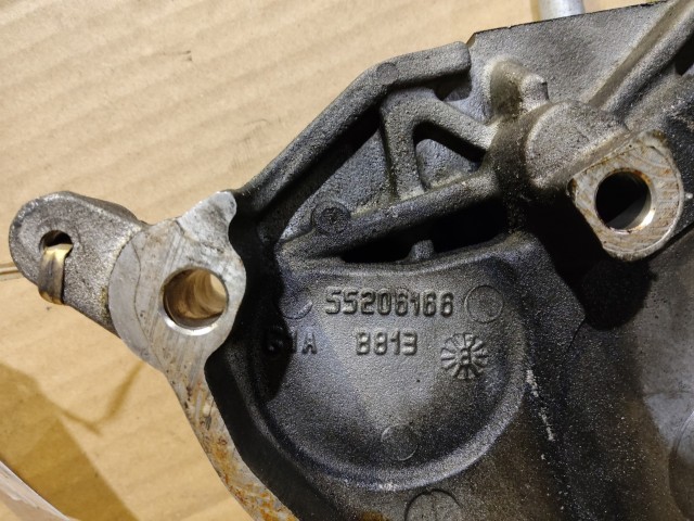 Lancia Delta 1,6 16v Diesel motortartó alu bak 55206166