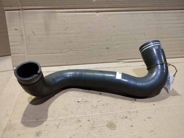 Alfa Romeo 159 1,9 16v Diesel levegőcső turbóból az intercollerba 50501561