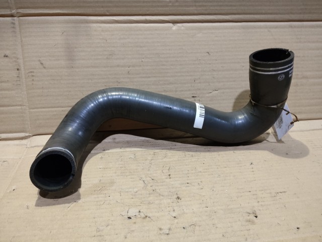 Alfa Romeo 159 1,9 16v Diesel levegőcső turbóból az intercollerba 50501561