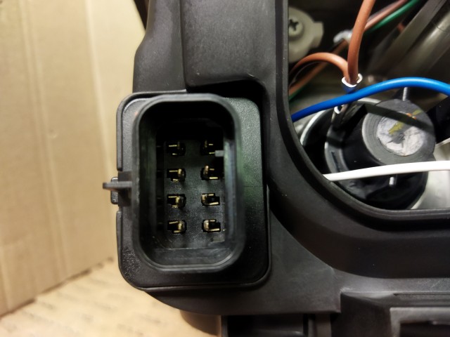 Fiat Doblo I. 2000-2005 utángyártott új , ködlámpás jobb első fényszóró (TYC)