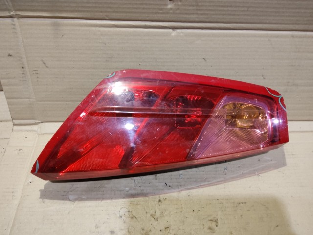 160548 Fiat Grande Punto  2005-2009 bal hátsó lámpa , a képen látható sérülésekkel 51701589