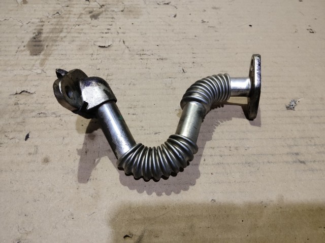 Alfa Romeo 159 2005-2011 1,9 16v Diesel turbó olaj cső 55198684