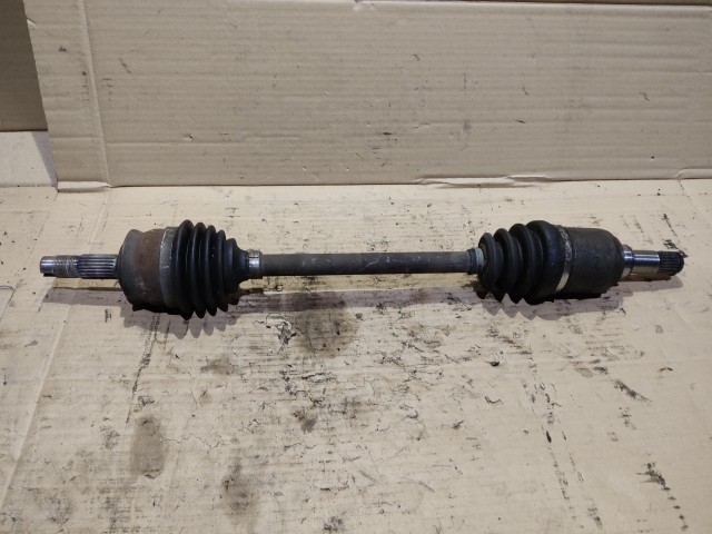 Fiat Panda III. 2012- 1,2 8v benzin bal első féltengely 