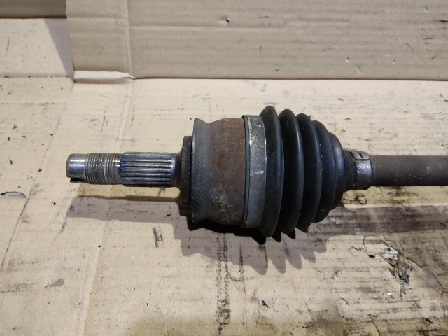 Fiat Panda III. 2012- 1,2 8v benzin bal első féltengely 