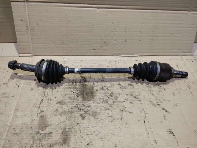 Toyota Yaris 2005-2009 1,3 VVTI bal oldali féltengely 434200d170b