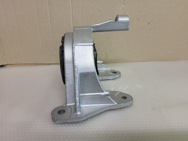 Fiat Doblo 2000-2009  gyári beszállítós új 1,3 16v, 1,9 8v Diesel váltótartó gumibak