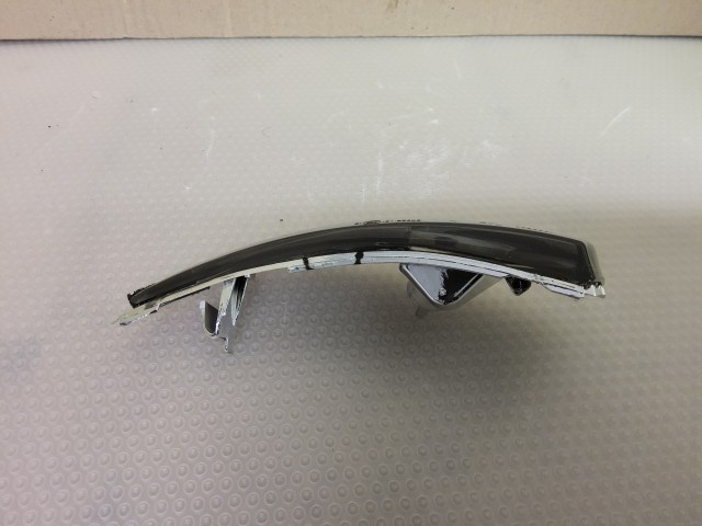 Ford B-Max utángyártott új, bal oldali tükör index, füst színű 